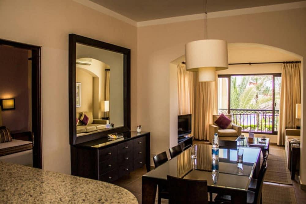 Jaz Neo Saraya Palms Hotel Hurghada Exterior photo